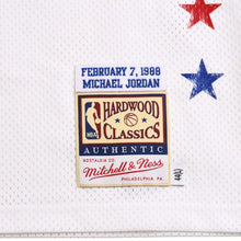 画像をギャラリービューアに読み込む, 新品同様 Mitchell&amp;Ness ミッチェルアンドネス 1988 NBAオールスターゲーム マイケルジョーダン オーセンティックジャージ サイズL ホワイト ブルー レッド 中古 4a002216