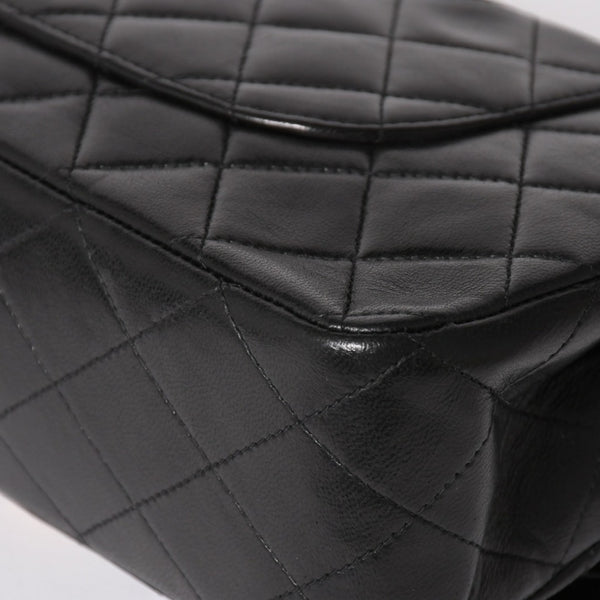 極美品 CHANEL シャネル マトラッセ25 Wフラップ Wチェーンショルダーバッグ A01112 2番台 ラムスキン ココマーク ブラック 中古 4a003285