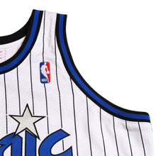 Load image into Gallery viewer, 新品同様 Mitchell&amp;Ness ミッチェルアンドネス オーセンティックスウィングマンジャージ オーランドマジック シャキールオニール 1993-94 ユニフォーム 32番 永久欠番 XLサイズ 中古 4a002230