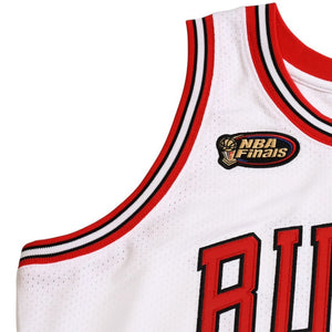 新品同様 Mitchell&Ness ミッチェルアンドネス シカゴブルズ スコッティピッペン 1997-98 オーセンティックジャージ サイズL ホワイト レッド 中古 4a002223