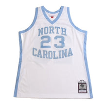 画像をギャラリービューアに読み込む, 新品同様 Mitchell&amp;Ness ミッチェルアンドネス オーセンティックジャージ ノースカロライナ大 1983-84 マイケルジョーダン 23番 カロライナブルー XLサイズ 中古 4a002312