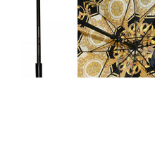 Load the image into the gallery viewer. GIANNI VERSACE ベルサーチ 長傘 バロック柄 レオパード柄 イエロー ゴールド金具 美品 中古 4a003013