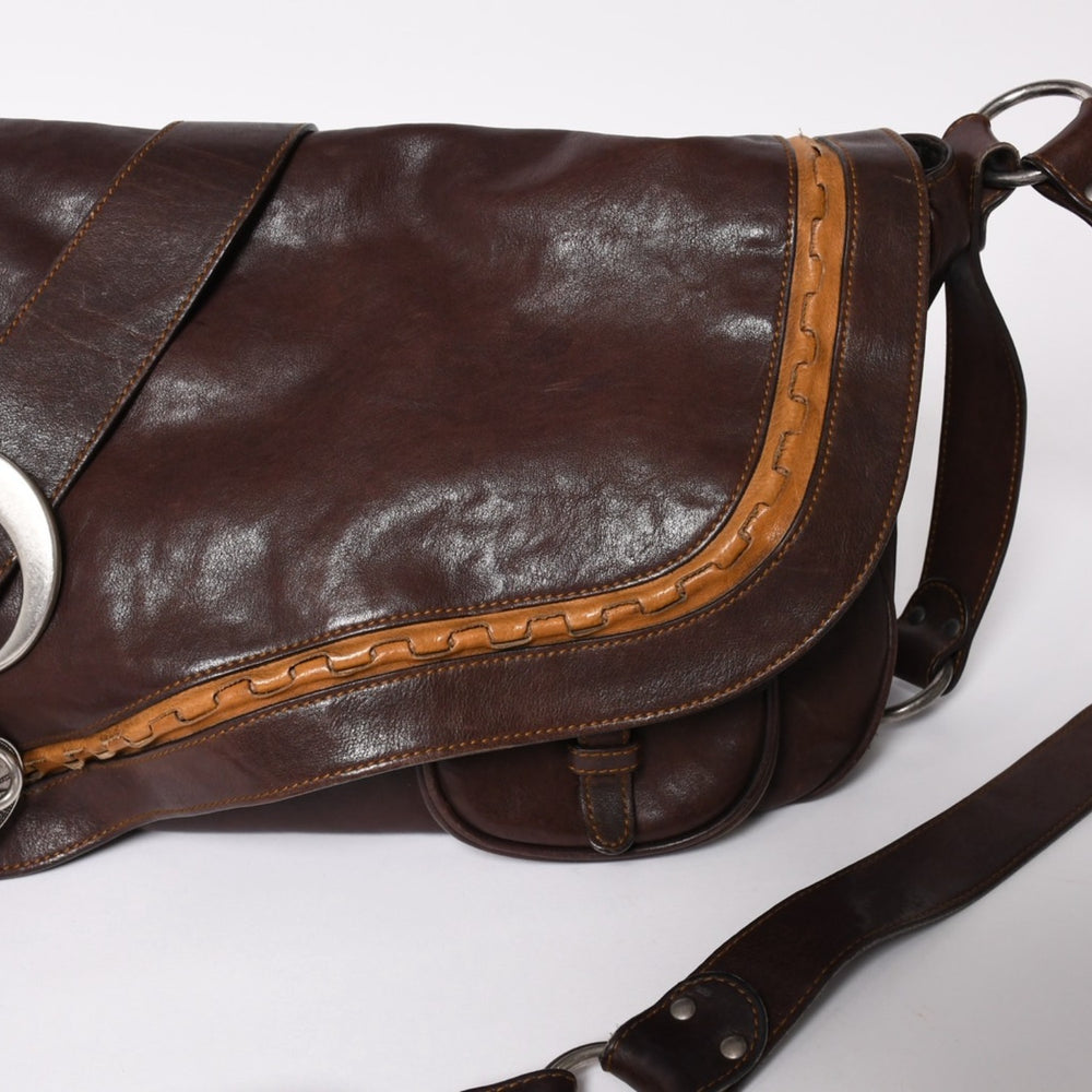 Christian Dior クリスチャンディオール ガウチョサドルショルダーバッグ 07-MA-0096 ガリアーノ期 2006SS レザー ウエスタン調 ダークブラウン 美品 中古 4a003540