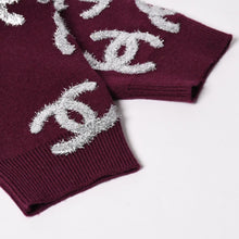 Load image into Gallery viewer, 極美品 CHANEL シャネル オールオーバーCCマークグリッターカシミヤカーディガン バーガンディ シルバーグリッター カシミヤ 2022年 P72997K10494 中古 4a002897