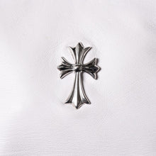 画像をギャラリービューアに読み込む, 極美品 CHROME HEARTS クロムハーツ セーフティピン ポーチ ショルダーバッグ ホワイト シルバー金具 中古 4a003344