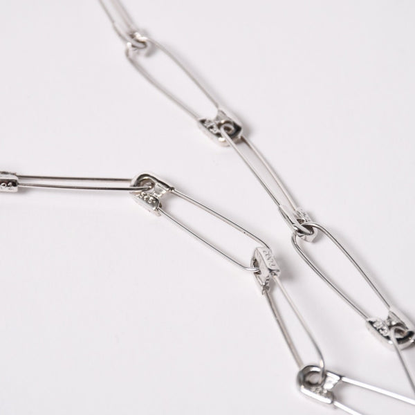 極美品 CHROME HEARTS クロムハーツ セーフティピン ポーチ ショルダーバッグ ホワイト シルバー金具 中古 4a003344