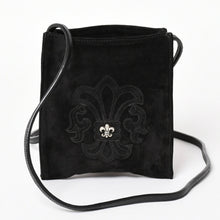 Load image into Gallery viewer, 極美品 CHROME HEARTS クロムハーツ スクエアポケットショルダーバッグ BSフレアパッチ シルバー925 ブラック 中古 4a003345