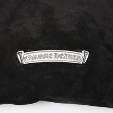 Load image into Gallery viewer, 極美品 CHROME HEARTS クロムハーツ スクエアポケットショルダーバッグ BSフレアパッチ シルバー925 ブラック 中古 4a003345