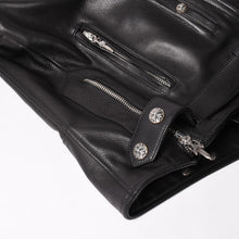 画像をギャラリービューアに読み込む, 極美品 CHROME HEARTS クロムハーツ SLUFF LTHR スラフ ライダースジャケット サイズS ラージCHクロス装飾 ブラック 中古 4a003352