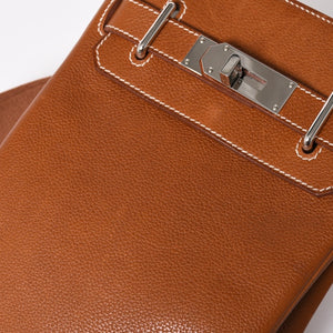 Like new Hermes Akkad PM U engraved one shoulder bag Barenia Faubourg New model Silver hardware Used 4a004004