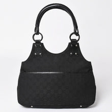 Load image into Gallery viewer, GUCCI グッチ GGキャンバスショルダーバッグ ハンドバッグ ワンショルダー GGキャンバス 132260 ブラック シルバー金具 美品 中古 4a003515