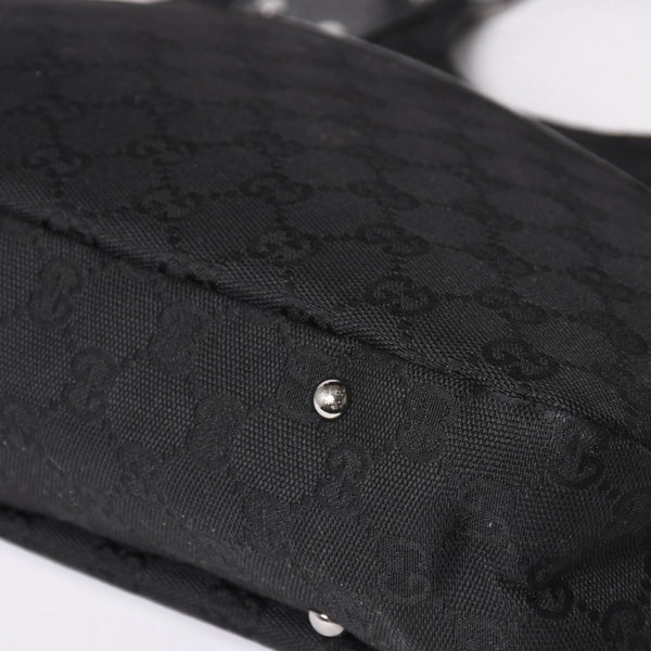 GUCCI グッチ GGキャンバスショルダーバッグ ハンドバッグ ワンショルダー GGキャンバス 132260 ブラック シルバー金具 美品 中古 4a003515