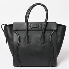 画像をギャラリービューアに読み込む, 極美品 CELINE セリーヌ ラゲージマイクロショッパー ショルダーバッグ ハンドバッグ フィービー期 ブラック カーフスキン シルバー金具 廃盤 中古 4a003454