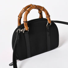 画像をギャラリービューアに読み込む, GUCCI グッチ ショルダーバッグ ハンドバッグ ミニハンドバッグ 2WAY バンブー シルバー金具 美品 中古 4a004685