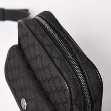 画像をギャラリービューアに読み込む, 極美品 CELINE セリーヌ ショルダーバッグ CE00/23 Shoulder Bag マカダム Macadam ブラック Black シルバー金具 中古 4a004974