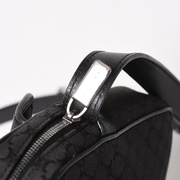 極美品 CELINE セリーヌ ショルダーバッグ CE00/23 Shoulder Bag マカダム Macadam ブラック Black シルバー金具 中古 4a004974