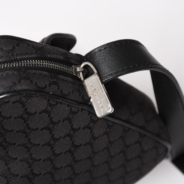 極美品 CELINE セリーヌ ショルダーバッグ CE00/23 Shoulder Bag マカダム Macadam ブラック Black シルバー金具 中古 4a004974
