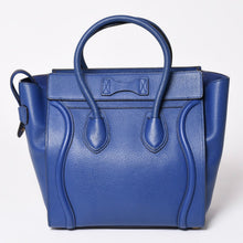 Load image into Gallery viewer, CELINE セリーヌ ラゲージマイクロショッパー ショルダーバッグ ハンドバッグ フィービー期 廃盤 インディゴブルー カーフスキン スエード ゴールド金具 美品 中古 4a003459