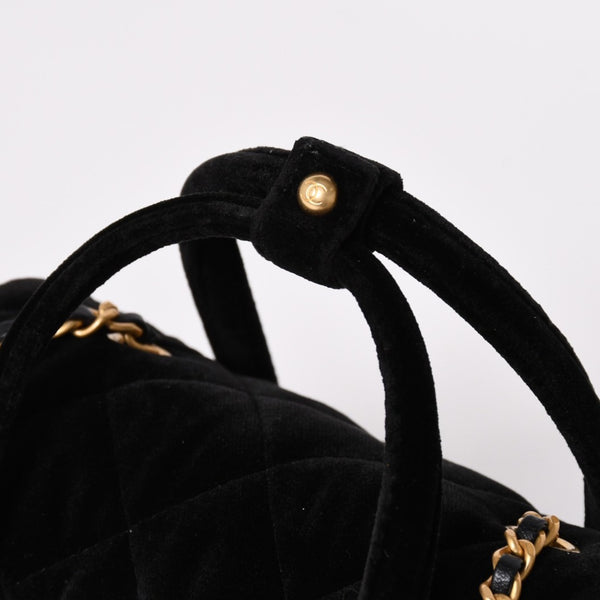 極美品 CHANEL シャネル マトラッセ ベルベット ミニボーリング2wayバッグ ランダム番台 ベルベット レザー ブラック ゴールド金具 中古 4a003656