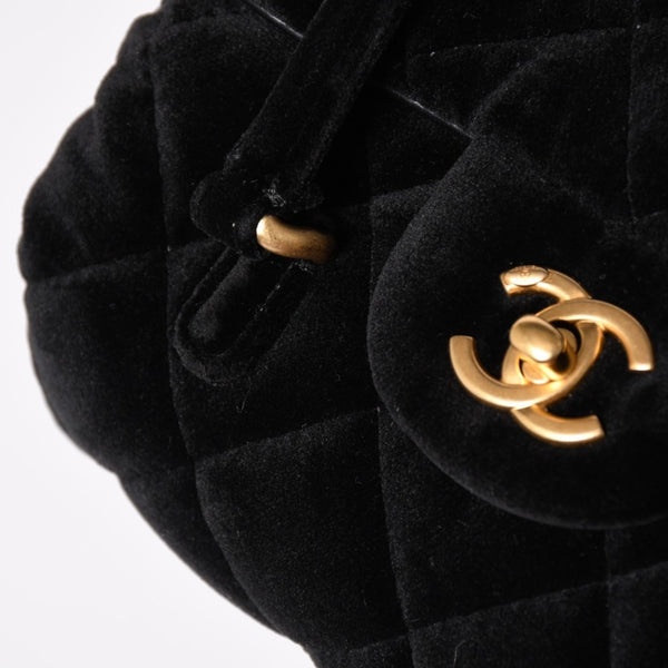 極美品 CHANEL シャネル マトラッセ ベルベット ミニボーリング2wayバッグ ランダム番台 ベルベット レザー ブラック ゴールド金具 中古 4a003656