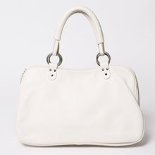 Load image into Gallery viewer, Christian Dior クリスチャンディオール ガウチョショルダーバッグ WS28600 ガリアーノ期 サドルバッグ 2006SS ホワイト 05-MA-0016 シルバー金具 美品 中古 4a003471
