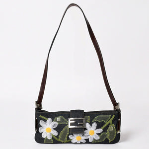 極美品 FENDI フェンディ マンマバケット フラワー デニム Shoulder Bag ショルダーバッグ ネイビー 中古 4a003652