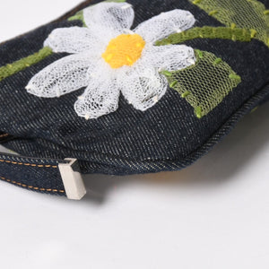 極美品 FENDI フェンディ マンマバケット フラワー デニム Shoulder Bag ショルダーバッグ ネイビー 中古 4a003652