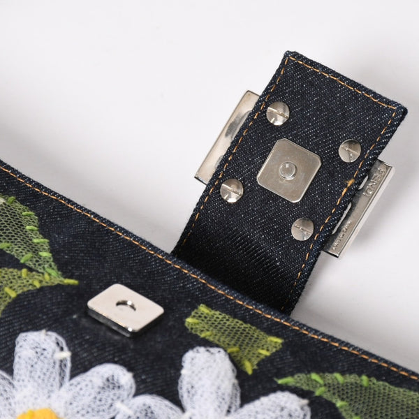極美品 FENDI フェンディ マンマバケット フラワー デニム Shoulder Bag ショルダーバッグ ネイビー 中古 4a003652