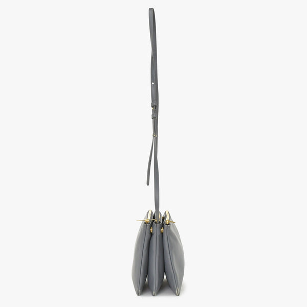 CELINE セリーヌ トリオ Shoulder Bag ショルダーバッグ ライトグレー ゴールド金具 S-AT-1118 美品 中古 4a003245