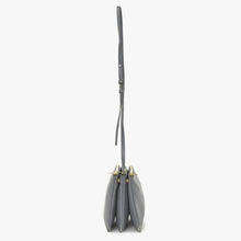 画像をギャラリービューアに読み込む, CELINE セリーヌ トリオ Shoulder Bag ショルダーバッグ ライトグレー ゴールド金具 S-AT-1118 美品 中古 4a003245