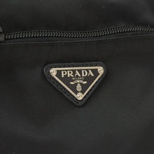 画像をギャラリービューアに読み込む, PRADA プラダ Re-Nylon トラベルバッグ キャリーオンバッグ WS28536 ポーチ ナイロン サフィアーノレザー トライアングルロゴ ブラック 2way 美品 中古 4a003486