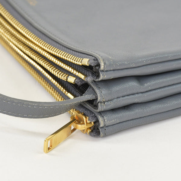 CELINE セリーヌ トリオ Shoulder Bag ショルダーバッグ ライトグレー ゴールド金具 S-AT-1118 美品 中古 4a003245