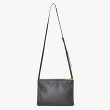 画像をギャラリービューアに読み込む, CELINE セリーヌ トリオショルダーバッグ Shoulder Bag W CU 3109 ブラック Black レザー Leather 美品 中古 4a002910