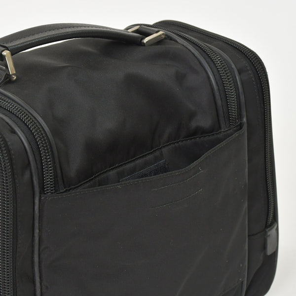 PRADA プラダ Re-Nylon トラベルバッグ キャリーオンバッグ WS28536 ポーチ ナイロン サフィアーノレザー トライアングルロゴ ブラック 2way 美品 中古 4a003486
