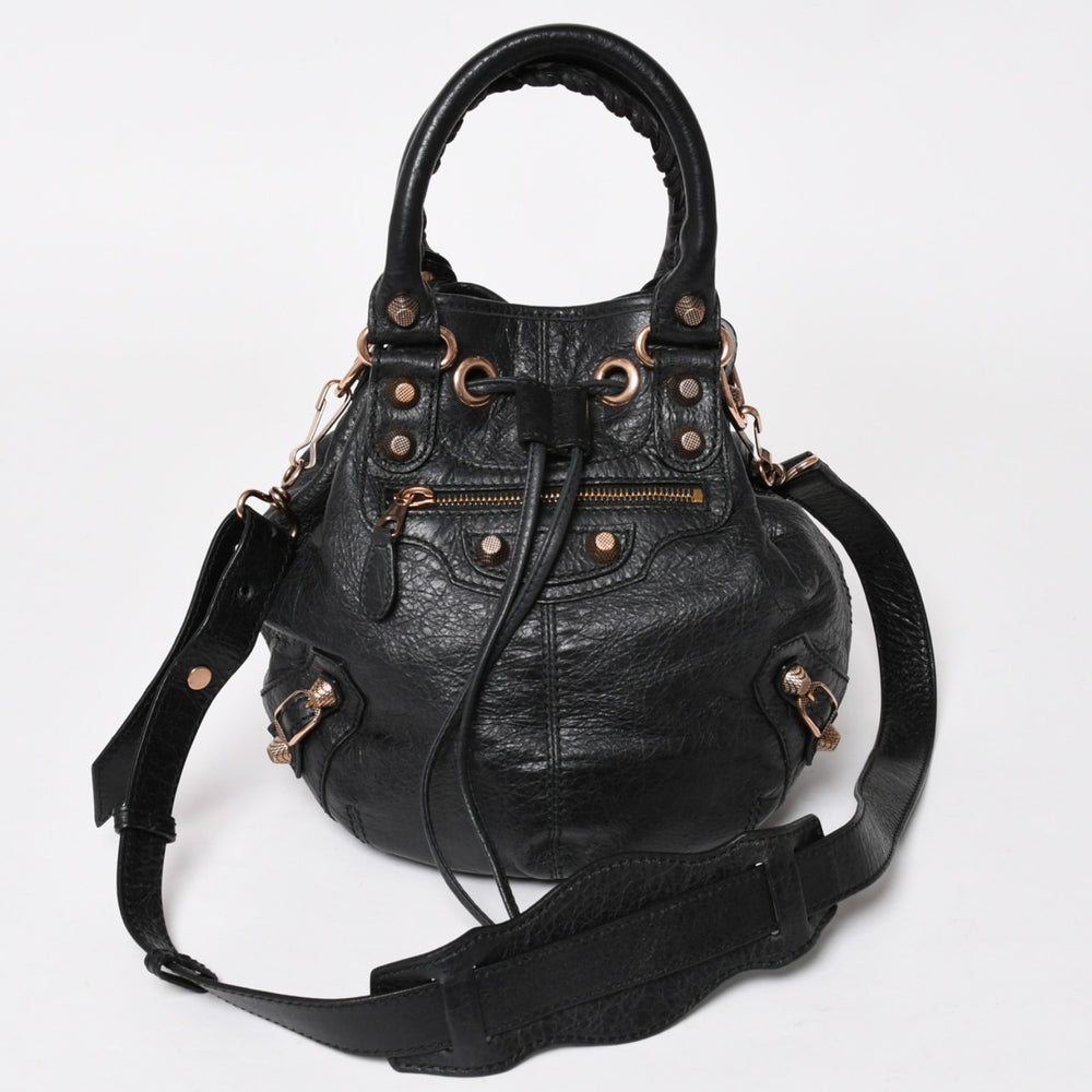極美品 BALENCIAGA バレンシアガ ジャイアントミニポンポン ショルダーバッグ 2WAY ハンドバッグ ラムスキン ピンクゴールド金具 中古 4a003514