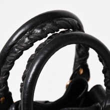 画像をギャラリービューアに読み込む, 極美品 BALENCIAGA バレンシアガ ジャイアントミニポンポン ショルダーバッグ 2WAY ハンドバッグ ラムスキン ピンクゴールド金具 中古 4a003514