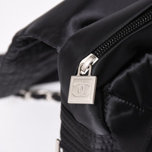 極美品 CHANEL シャネル スポーツライン ココマーク リュック バックパック チェーン 10番台 A29851 ナイロン ブラック シルバー金具 中古 4a003530