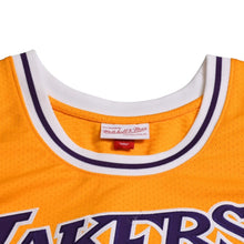 画像をギャラリービューアに読み込む, 新品同様 Mitchell&amp;Ness ミッチェルアンドネス ハードウッドクラシックススウィングマンユニフォーム ロサンゼルスレイカーズ マジックジョンソン 32番 1984-85 イエロー パープル XLサイズ 中古 4a002285