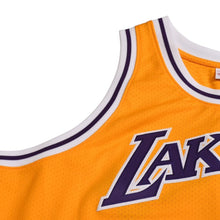 画像をギャラリービューアに読み込む, 新品同様 Mitchell&amp;Ness ミッチェルアンドネス ハードウッドクラシックススウィングマンユニフォーム ロサンゼルスレイカーズ マジックジョンソン 32番 1984-85 イエロー パープル XLサイズ 中古 4a002285