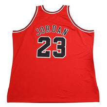 画像をギャラリービューアに読み込む, 新品同様 Mitchell &amp; Ness ミッチェル&amp;ネス シカゴ ブルズ ゲームジャージ サイズ60(4XL) マイケル ジョーダン 1997-98 NBA Finals 中古 4a002306