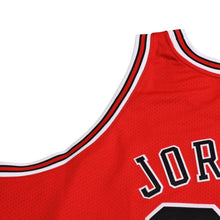 画像をギャラリービューアに読み込む, 新品同様 Mitchell &amp; Ness ミッチェル&amp;ネス シカゴ ブルズ ゲームジャージ サイズ60(4XL) マイケル ジョーダン 1997-98 NBA Finals 中古 4a002306