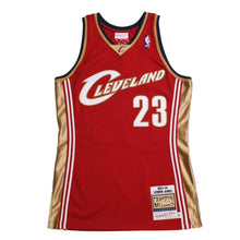 画像をギャラリービューアに読み込む, 新品同様 Mitchell&amp;Ness ミッチェルアンドネス ロードスウィングマンジャージ クリーブランドキャバリアーズ レブロンジェームス 背番号23 2003-04 Sサイズ レッド ホワイト 中古 4a002228