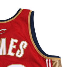 画像をギャラリービューアに読み込む, 新品同様 Mitchell&amp;Ness ミッチェルアンドネス ロードスウィングマンジャージ クリーブランドキャバリアーズ レブロンジェームス 背番号23 2003-04 Sサイズ レッド ホワイト 中古 4a002228