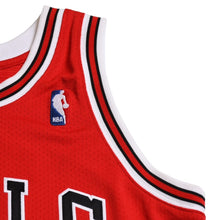 画像をギャラリービューアに読み込む, 新品同様 Mitchell &amp; Ness ミッチェル&amp;ネス シカゴ ブルズ ゲームジャージ サイズ36(S) マイケル ジョーダン レッド 1995 復刻 中古 4a002231