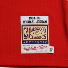 画像をギャラリービューアに読み込む, 新品同様 Mitchell &amp; Ness ミッチェル&amp;ネス シカゴ ブルズ ゲームジャージ サイズ36(S) マイケル ジョーダン レッド 1995 復刻 中古 4a002231