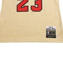 画像をギャラリービューアに読み込む, 新品同様 Mitchell &amp; Ness ミッチェル&amp;ネス シカゴ ブルズ ゲームジャージ サイズ40(M) マイケル ジョーダン 1995-96 復刻 中古 4a002310