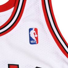 画像をギャラリービューアに読み込む, 新品同様 Mitchell &amp; Ness ミッチェル&amp;ネス シカゴ ブルズ ゲームジャージ サイズ44(L) マイケル ジョーダン 1997-98 NBA Finals 復刻 中古 4a002286
