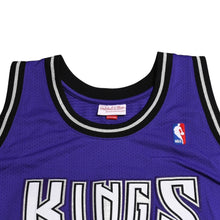 Load image into Gallery viewer, 新品同様 Mitchell&amp;Ness ミッチェルアンドネス オーセンティックジャージ サクラメントキングス ジェイソンウィリアムズ 背番号55 1998-99 パープル ブラック 3XLサイズ 中古 4a002281