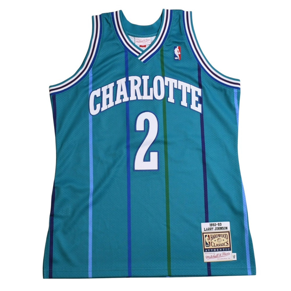 Like new Mitchell&Ness Mitchell &amp; Ness Charlotte Hornets Larry Johnson 1992-93 Hardwood Classic Swingman Uniform, Size L, Emerald Green, Used, 4a002278