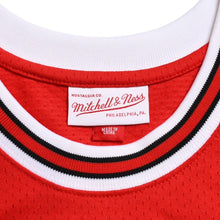 画像をギャラリービューアに読み込む, 新品同様 Mitchell &amp; Ness ミッチェル&amp;ネス シカゴ ブルズ ゲームジャージ サイズ44(L) デニス ロッドマン 1997-98 NBA Finals 中古 4a002290
